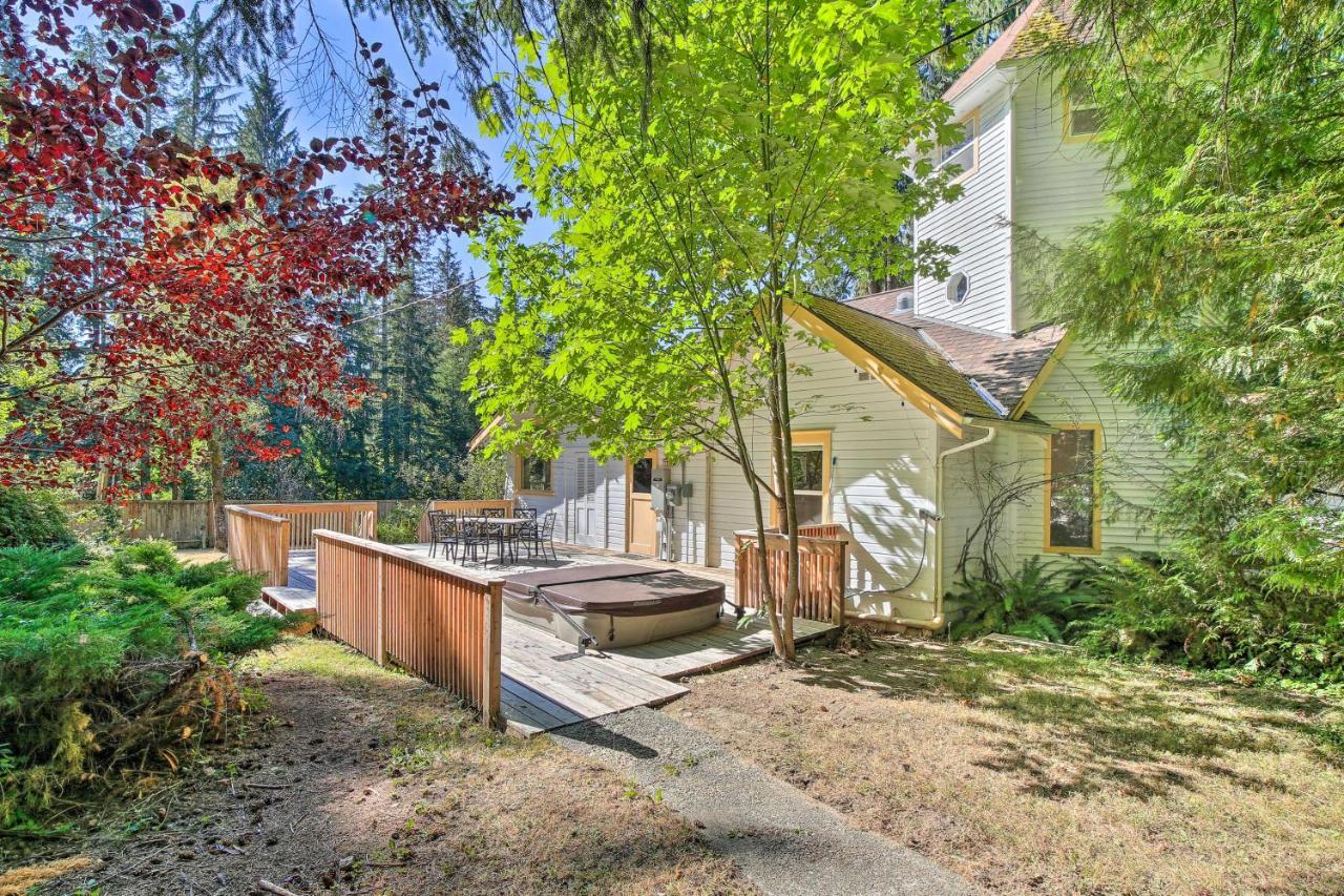 Cozy Black Bear Retreat By Mount Rainier! 阿什福德 外观 照片
